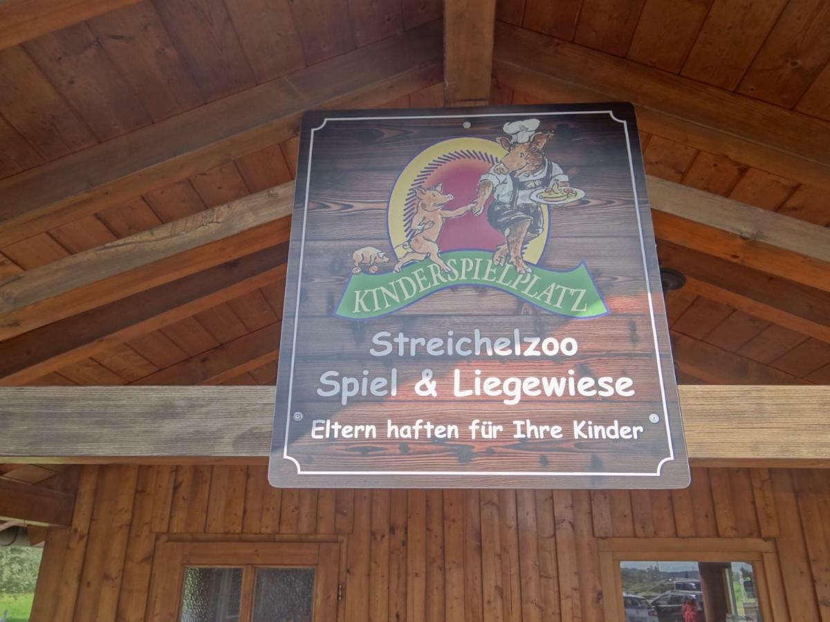 Beim Haxenwirt Hotel 2*